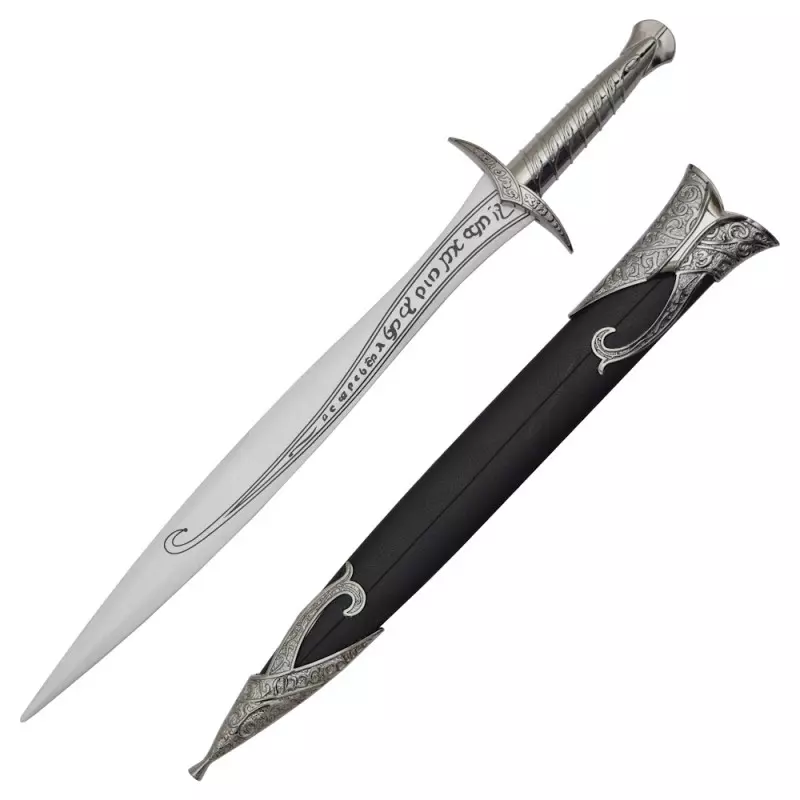 THE LORD OF THE RINGS-INSPIRED ORNAMENTAL DAGGER